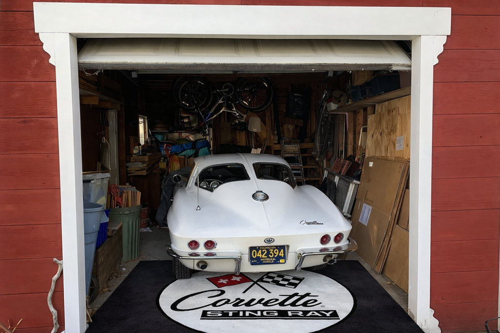 Corvette C2 Stingray Garage Floor Mat 5x7 FT (60x87 Inches)